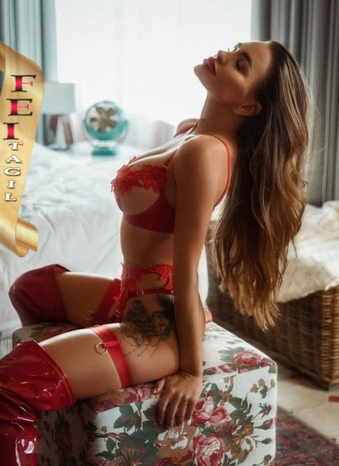      +7 (993) 546-7886